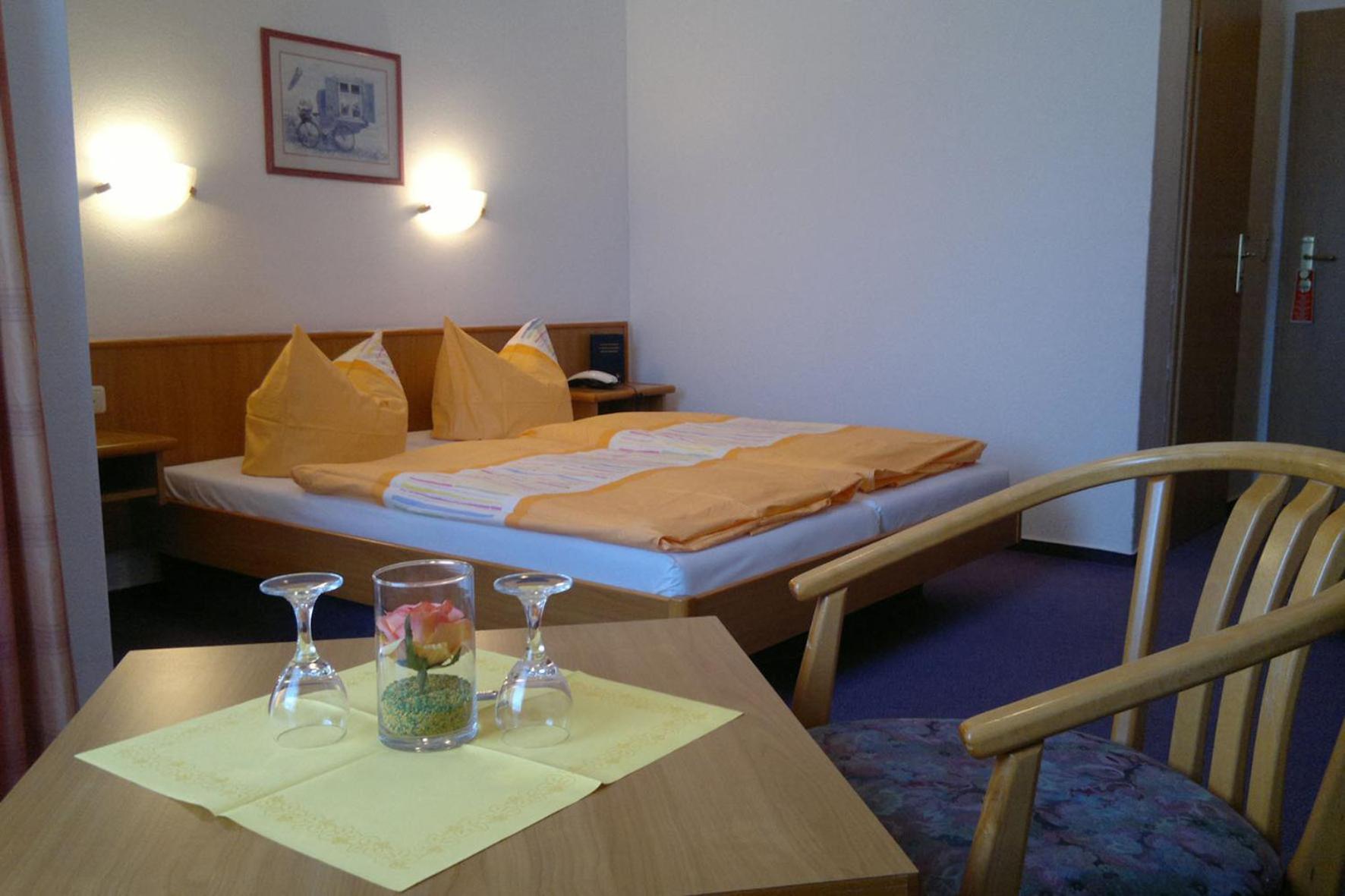 Hotel Zum Schneekopf "Garni" Gehlberg ภายนอก รูปภาพ